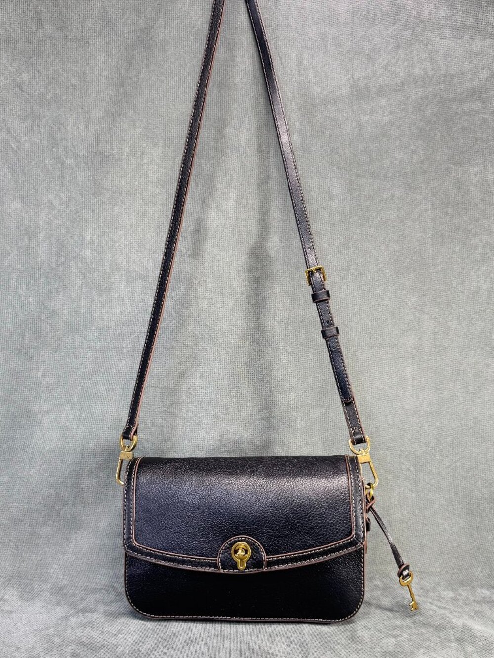 Fossil Ainsley Crossbody Bag Black Leather Turn Lock Flap Small Shoulder Bag